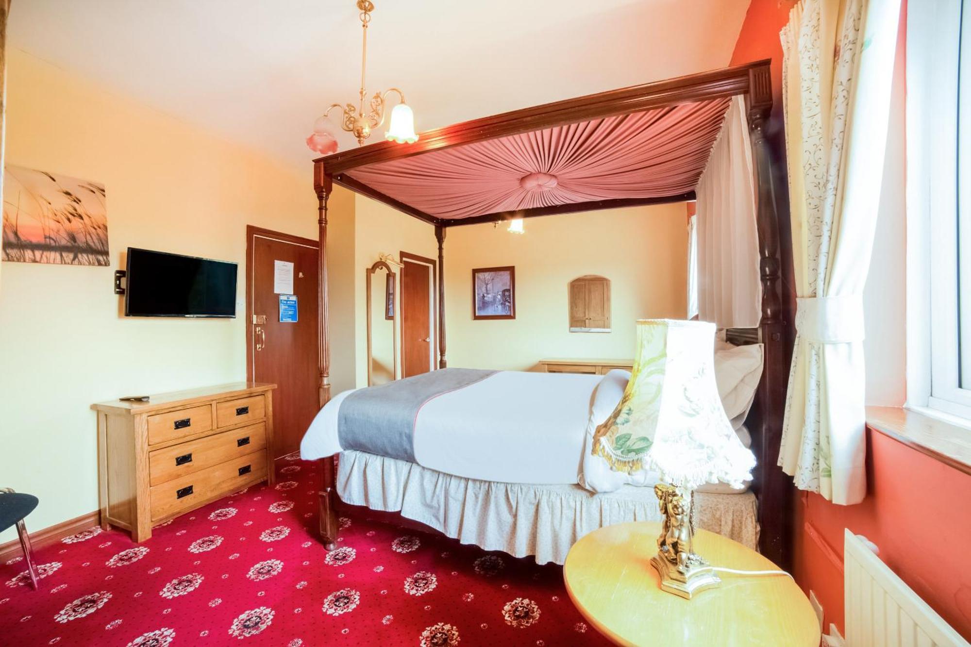Oyo The Royal Hotel Dunston  Ngoại thất bức ảnh