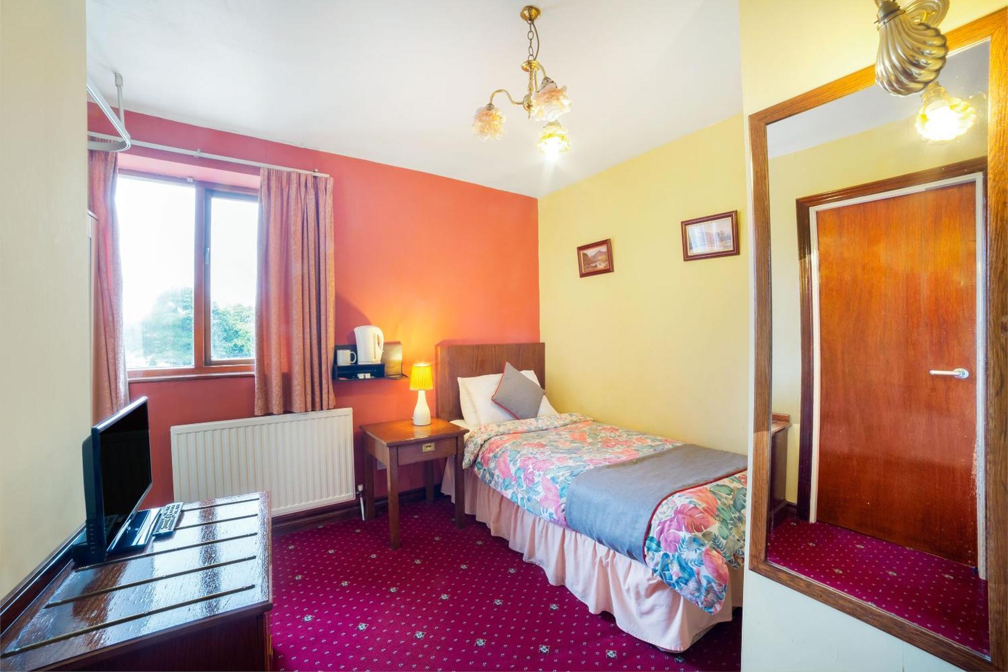 Oyo The Royal Hotel Dunston  Ngoại thất bức ảnh